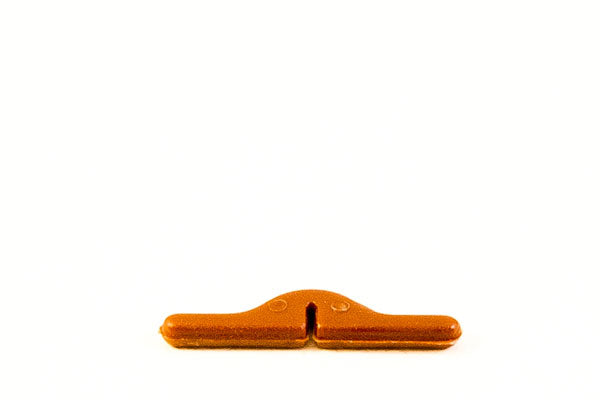 Capitonneer pennetjes nylon bruin 1000 st